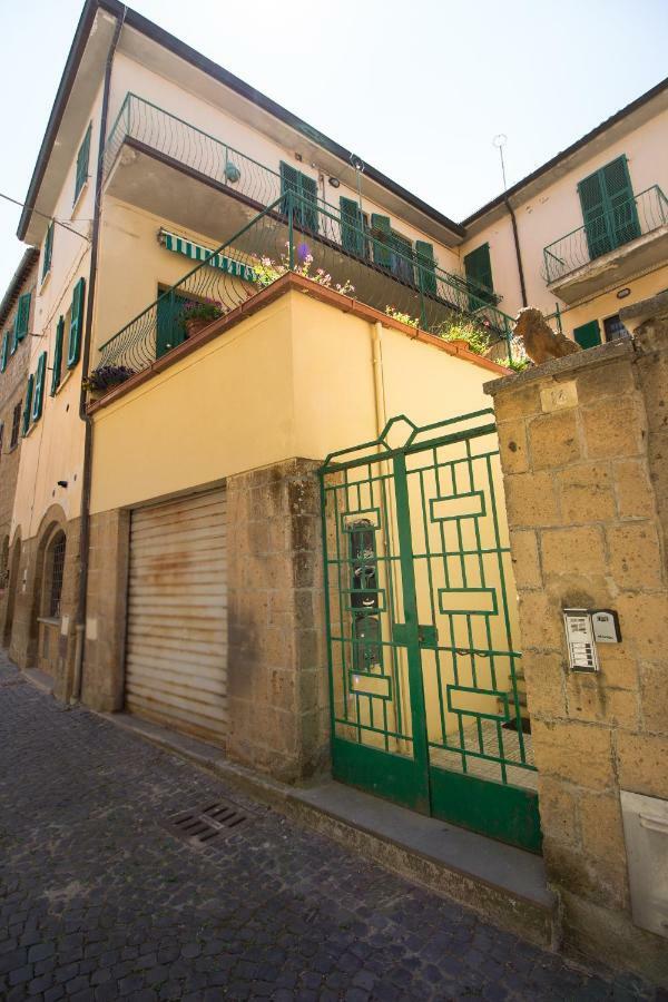 Delizioso Appartamento Da Paola Orvieto Eksteriør bilde
